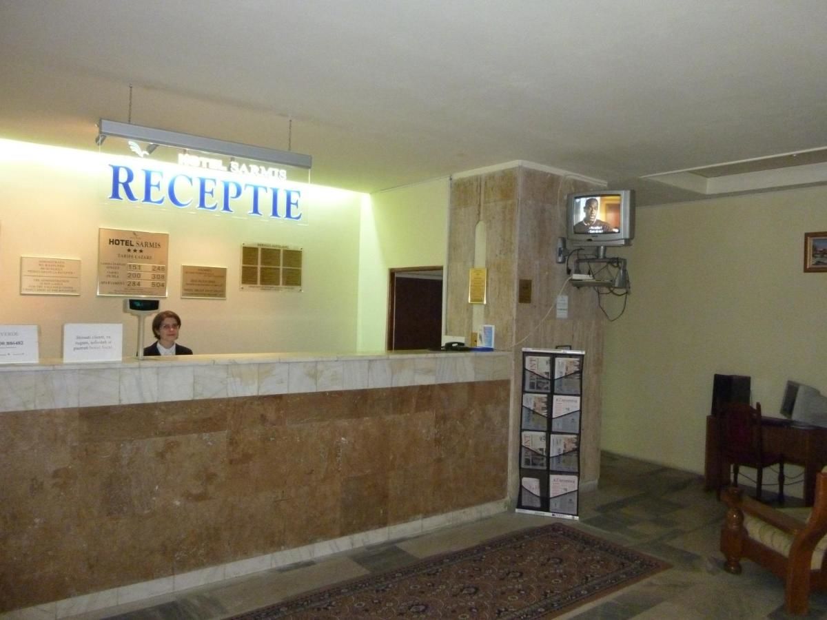 Отель Hotel Sarmis Дева-25