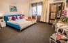 hotel_img