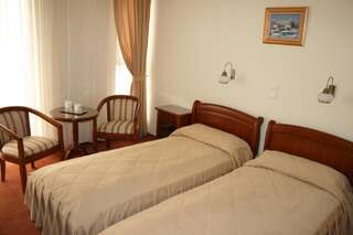 Отель Hotel Sarmis Дева Двухместный номер с 1 кроватью или 2 отдельными кроватями-4