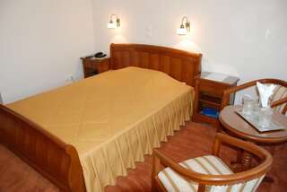 Отель Hotel Sarmis Дева Люкс с 1 спальней-2