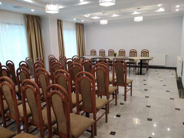 Отель Hotel Sarmis Дева-12